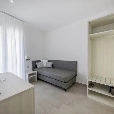 Ossuna Bay Boutique Cefalu