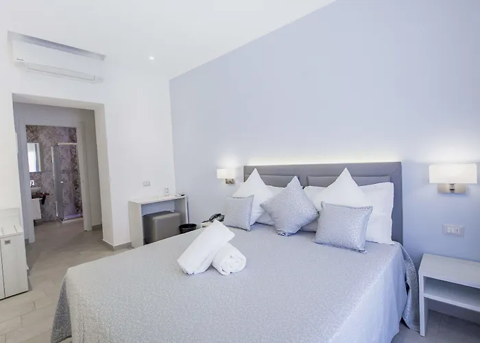 Hotel Ossuna Bay Boutique 3*