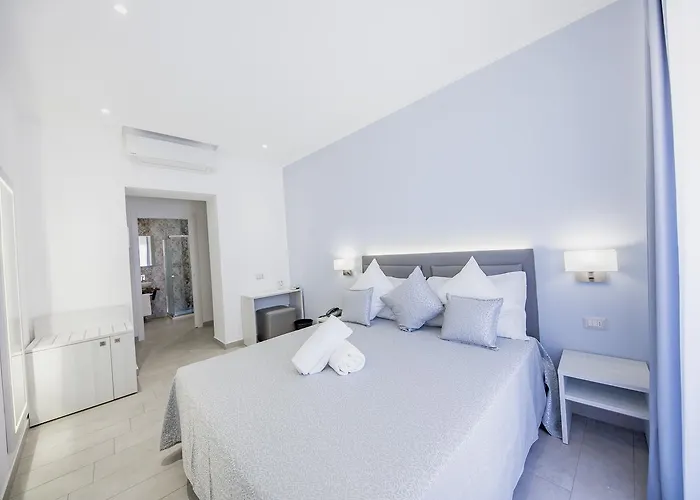 Hotel Ossuna Bay Boutique 3*