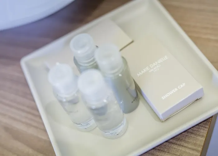 Ossuna Bay Boutique Ξενοδοχείο Cefalù