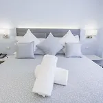 Ossuna Bay Hotell