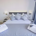 Hotell Ossuna Bay