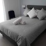 Hotell Ossuna Bay Cefalù