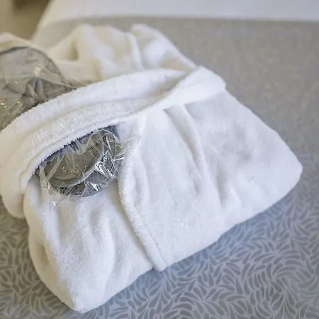 Ossuna Bay Boutique Hotell 3*