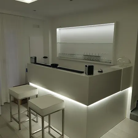 Ossuna Bay Boutique 3* 切法卢