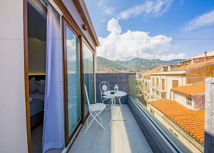 Ossuna Bay Boutique 3*