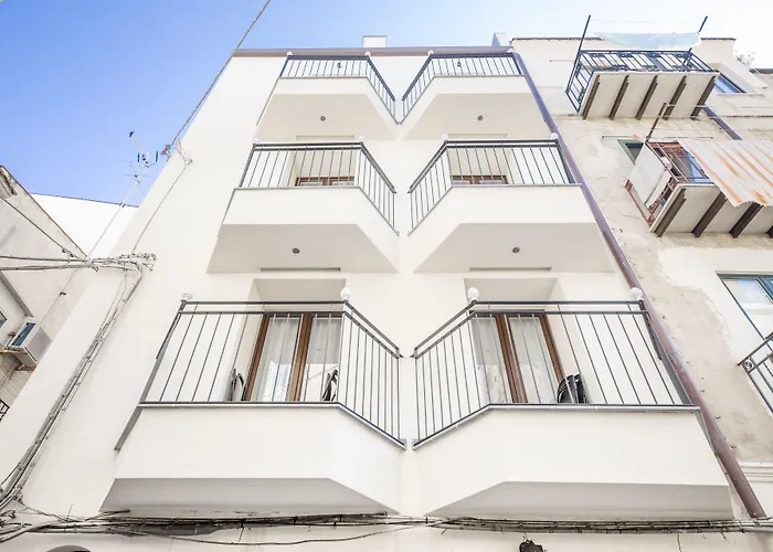 Ossuna Bay Boutique Cefalu